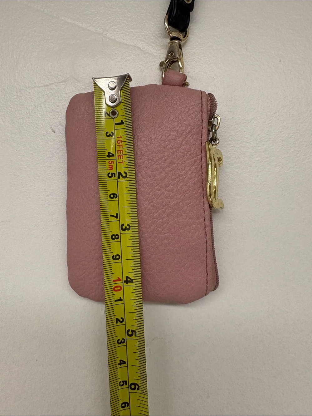 Juicy Couture Small Pink Change Purse - Picture 7 of 7